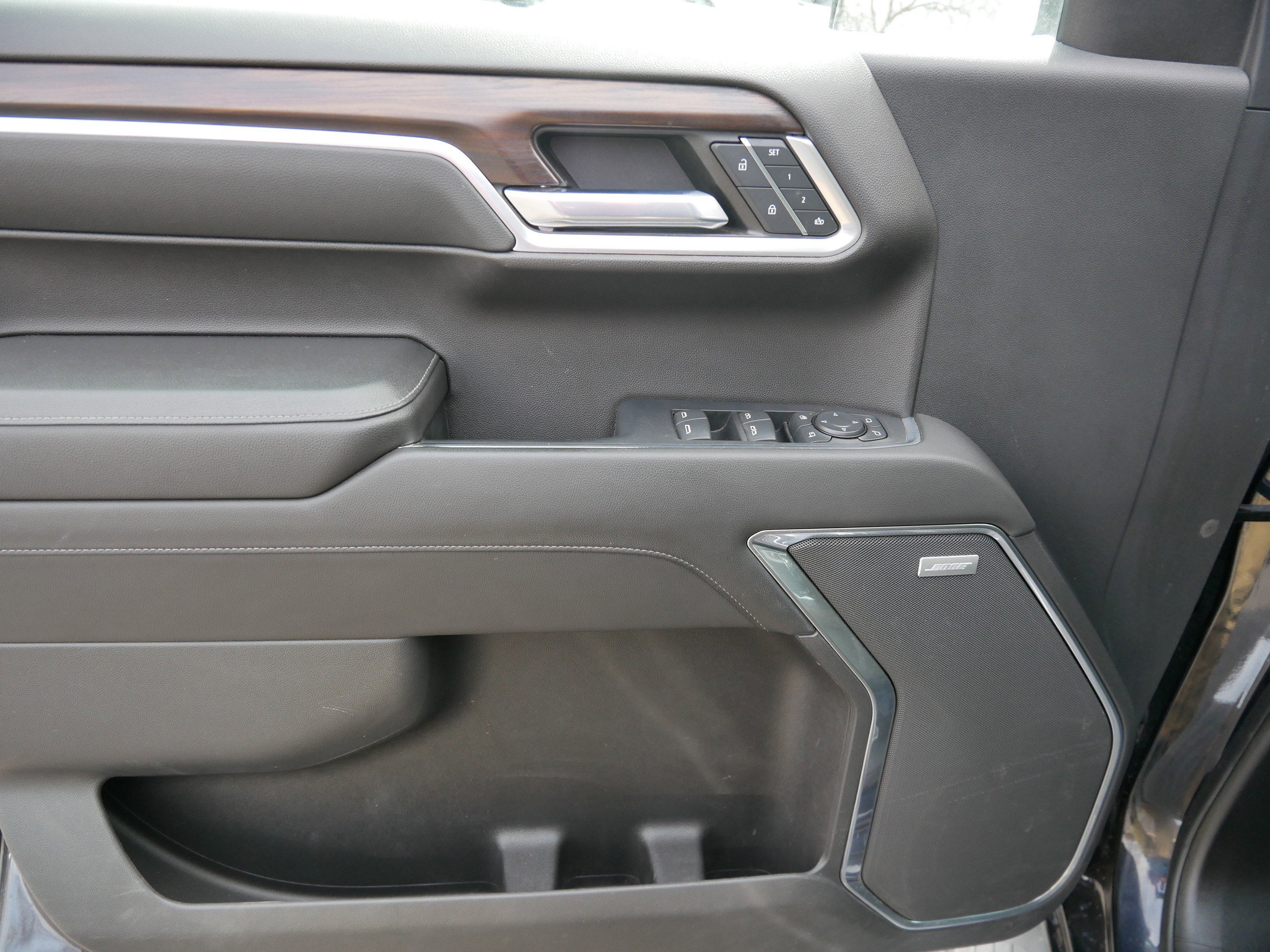 2022 GMC Sierra 1500 SLT - Photo 32