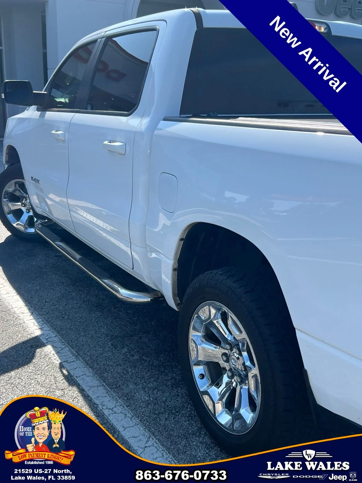 Used 2022 White Ram Big Horn/Lone Star image 6