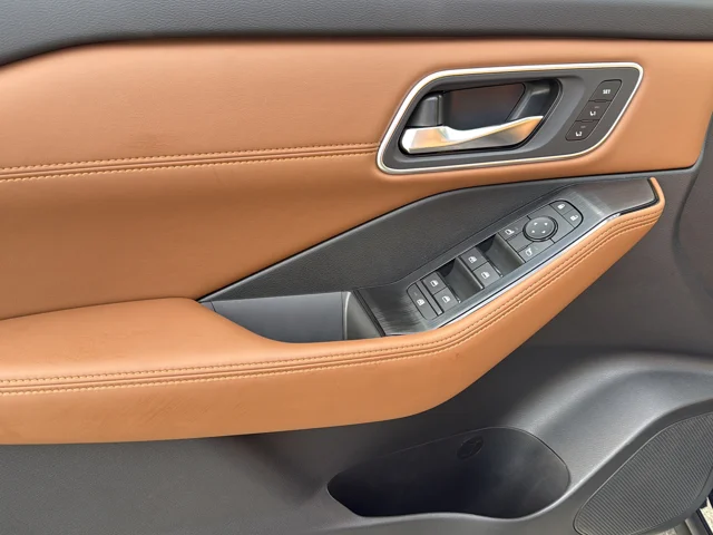 New 2026 Deep Ocean Blue Pearl Nissan Platinum image 24
