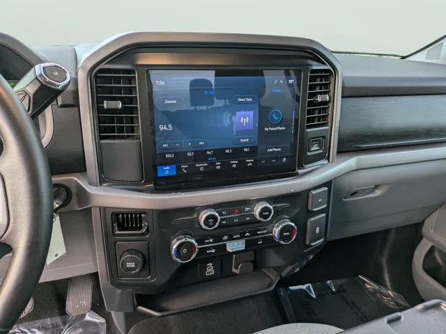 Used 2025 White Ford XLT image 16