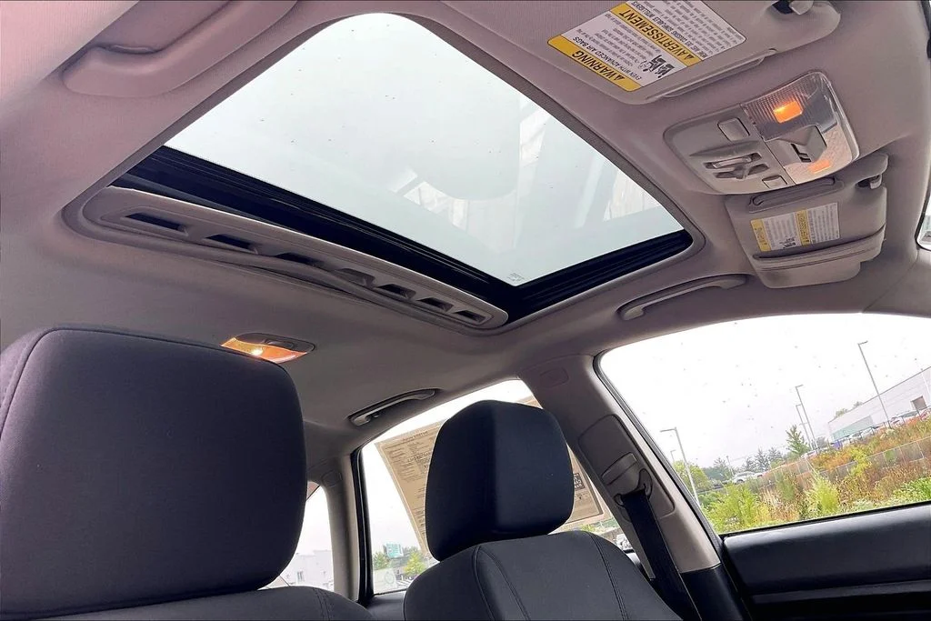 Used 2009 Gray Subaru 2.5i image 21