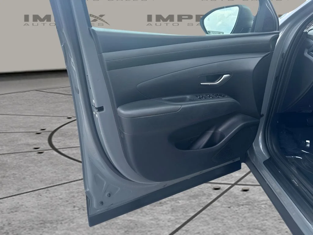 Used 2025 Gray Hyundai SEL image 22