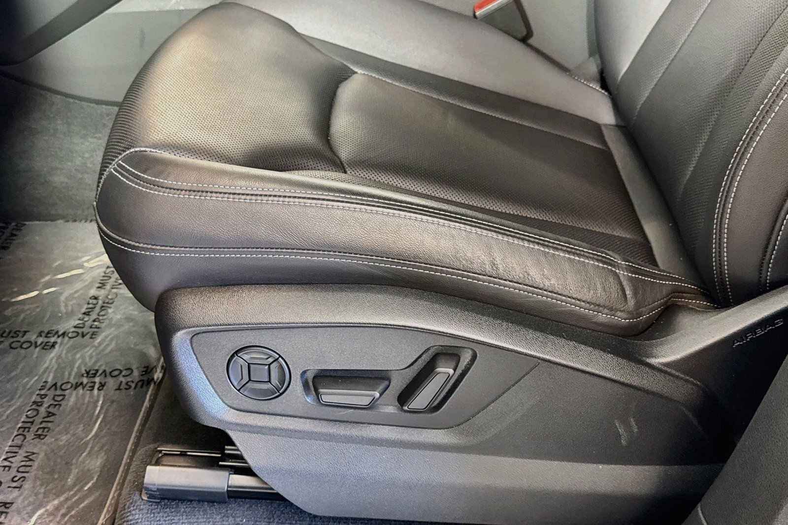 Used 2023 Black Audi Premium Plus image 18
