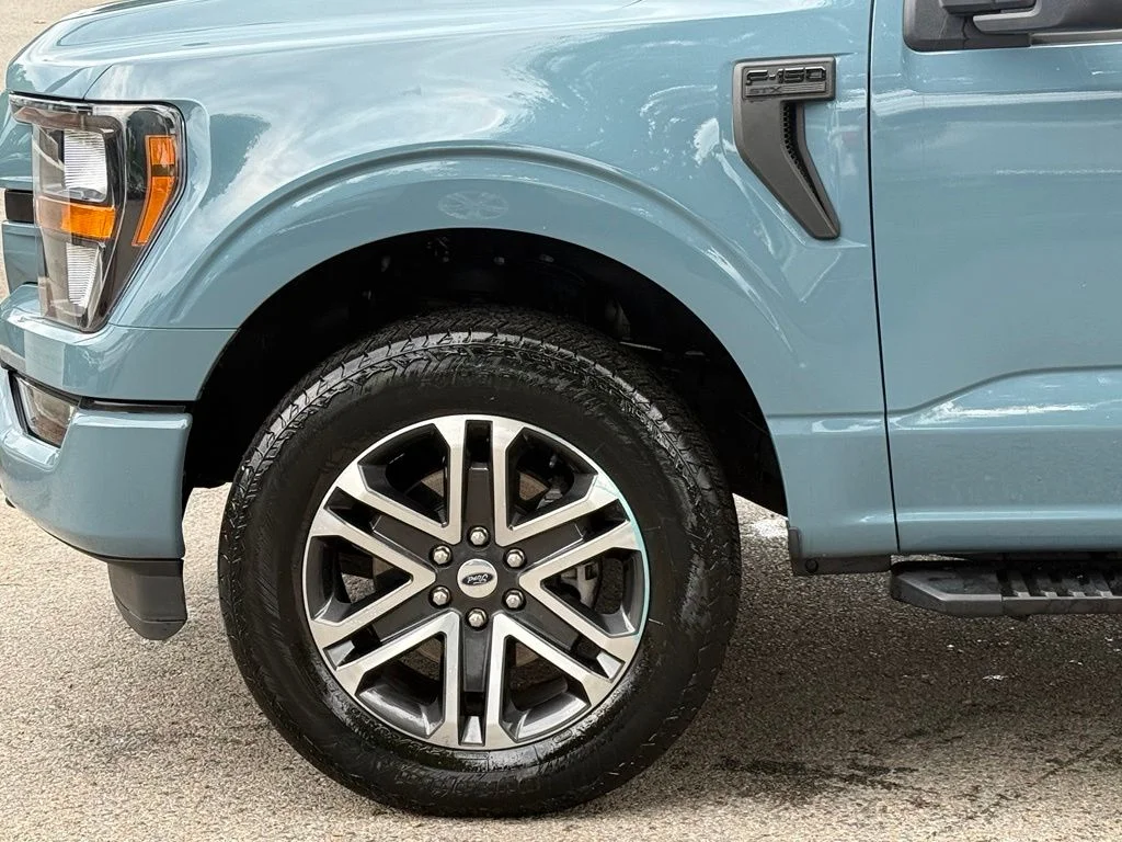 Used 2023 Blue Ford XL image 6