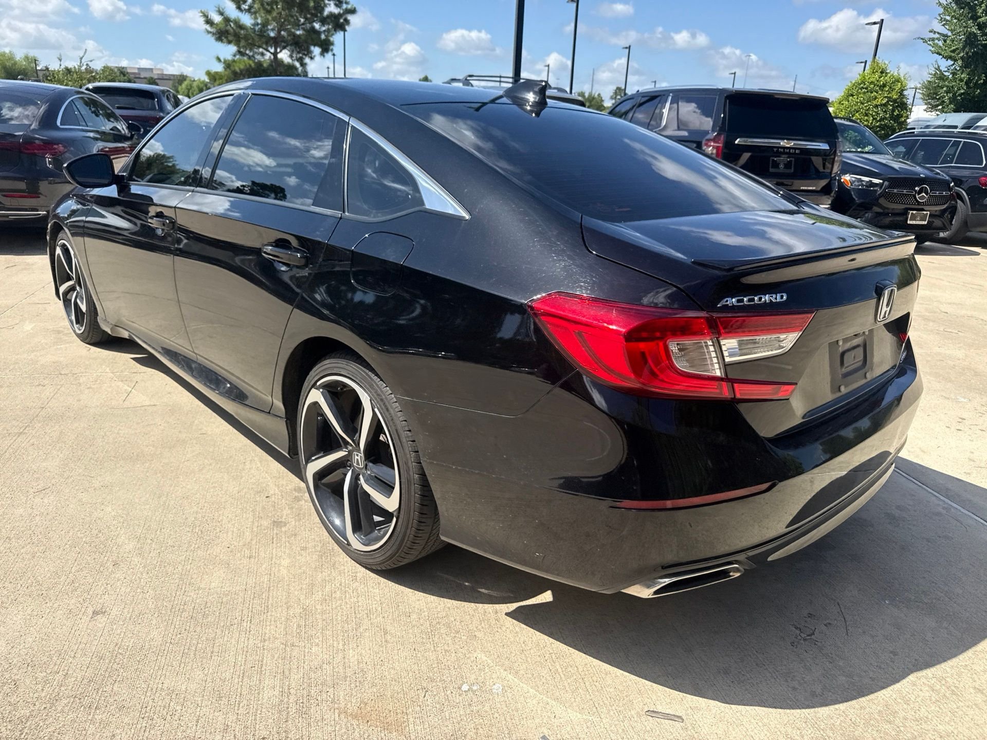Used 2022 Crystal Black Pearl Honda Sport image 6