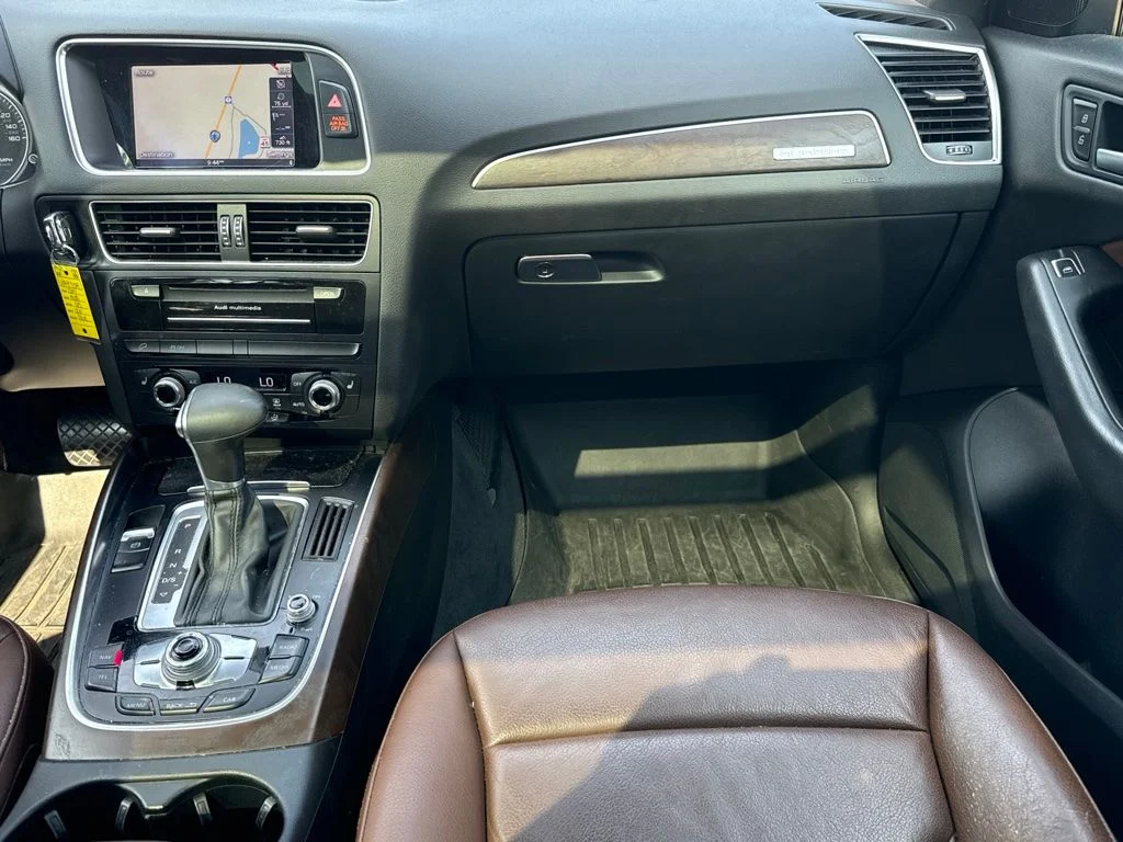 Used 2015 Moonlight Blue Audi 2.0T Premium image 22