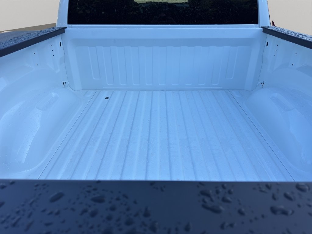 New 2026 Bright White Clearcoat RAM Tradesman image 7