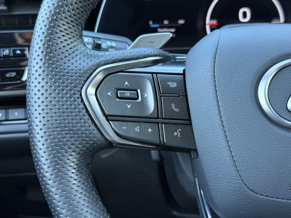 Used 2024 Black Lexus 500h F SPORT Premium image 31