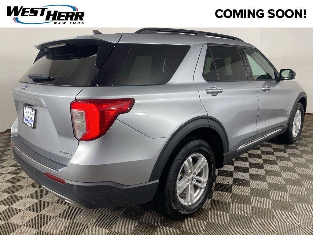 Used 2024 Silver Metallic Ford XLT image 24