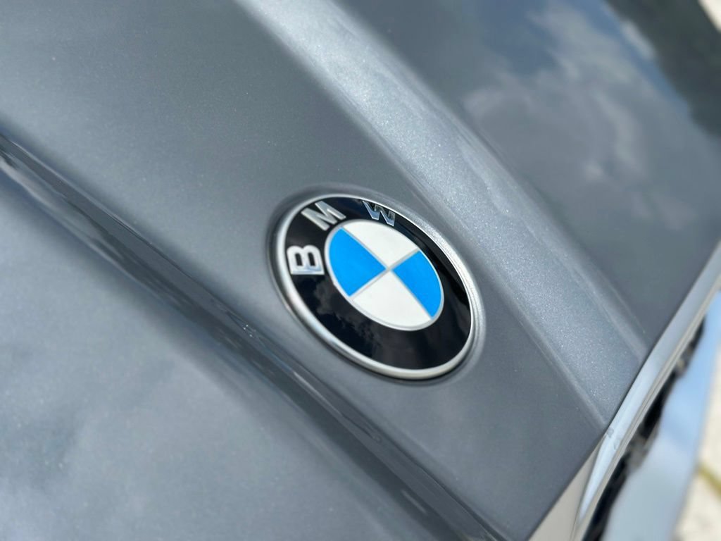 New 2026 Skyscraper Grey Metallic BMW xDrive28i image 10