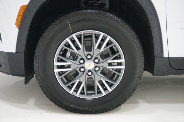2026 Chevrolet Traverse LT - Photo 11