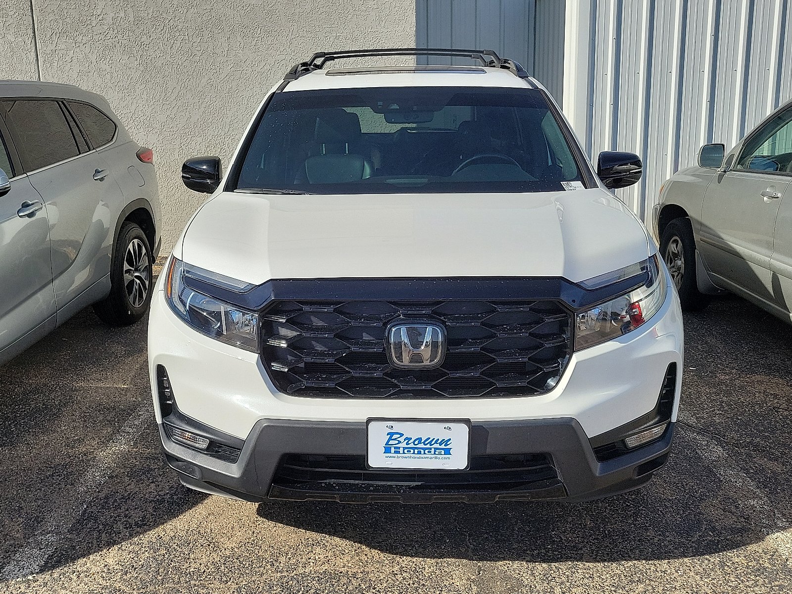 2022 Honda Passport Elite photo 2