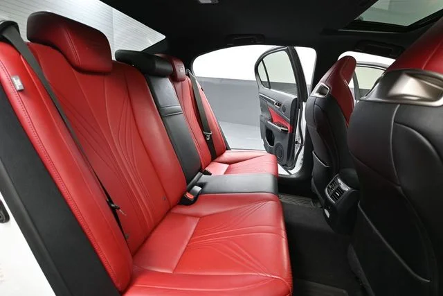 Used 2016 White Lexus F image 33