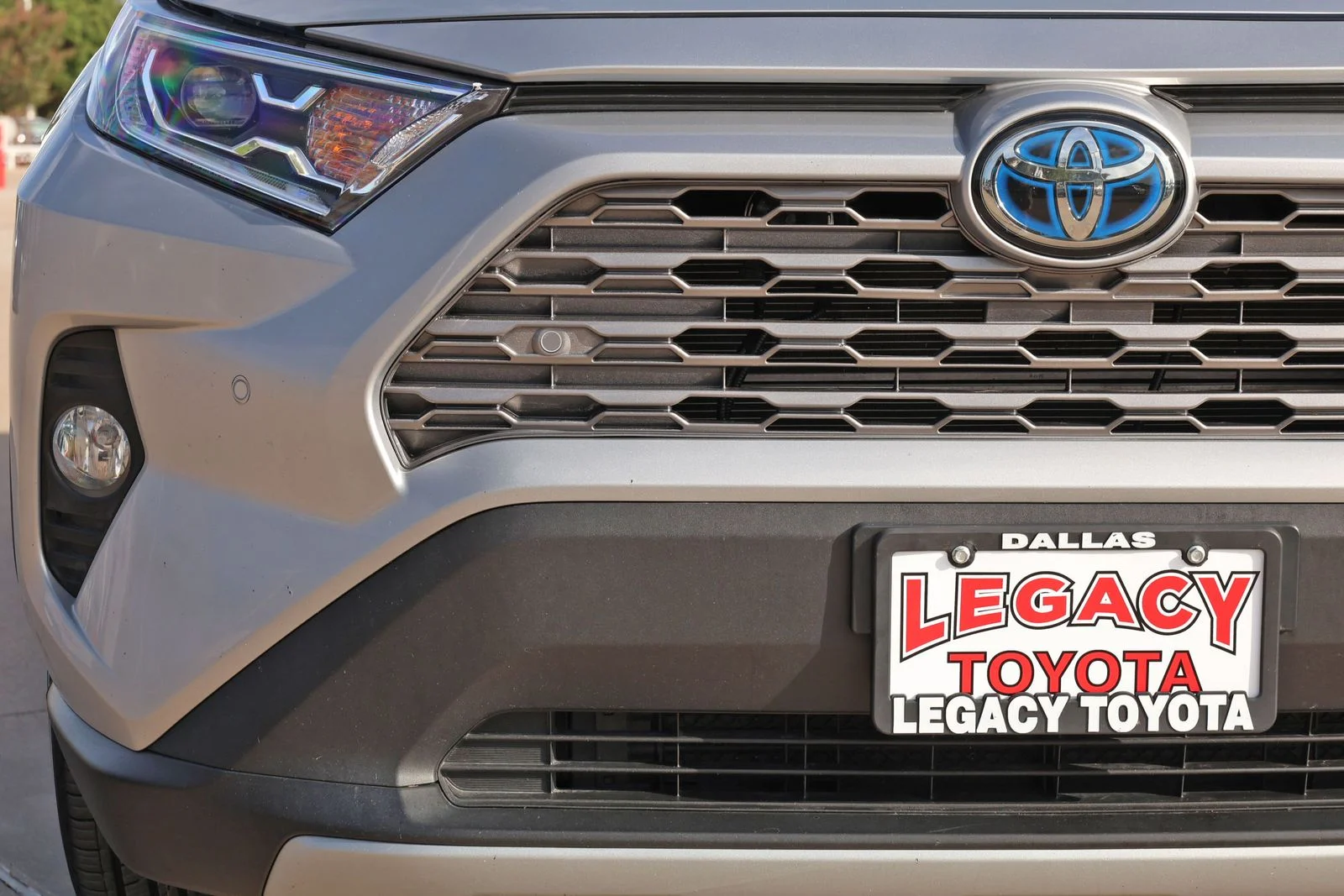 Used 2020 Silver Toyota Limited image 11