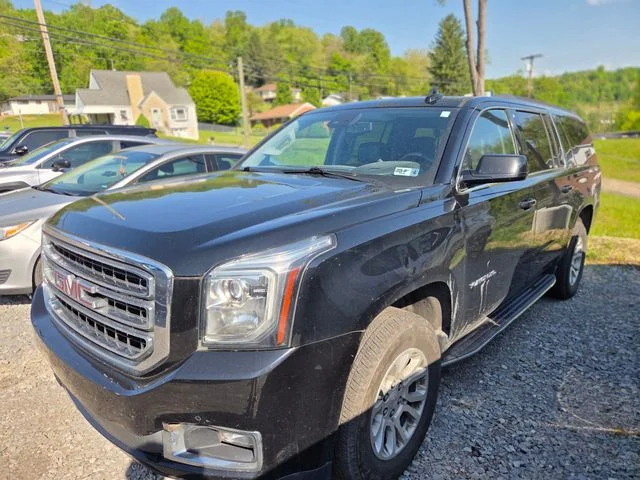 2019 GMC Yukon 4WD SLT's photo