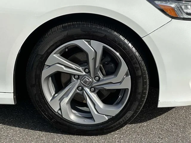 Certified Used 2018 Platinum White Pearl Honda EX-L image 8