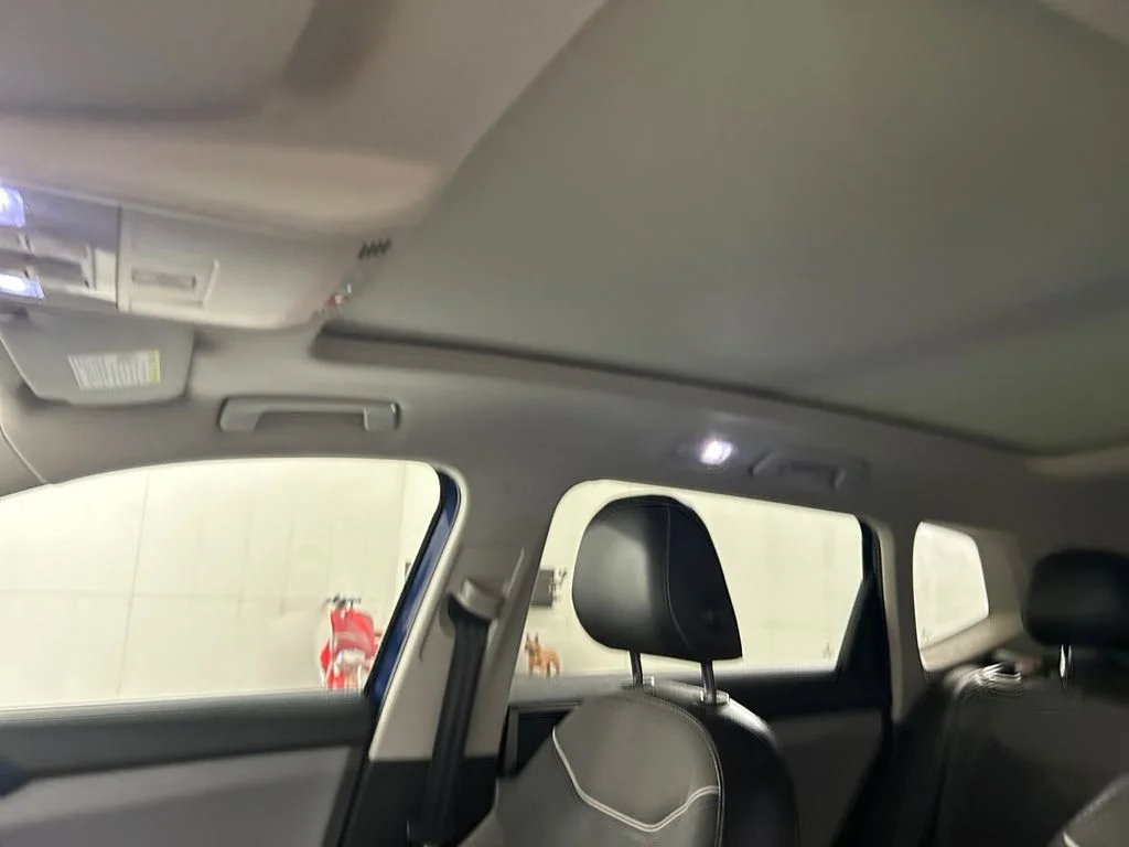 Used 2023 Blue Volkswagen 1.5T SE image 25