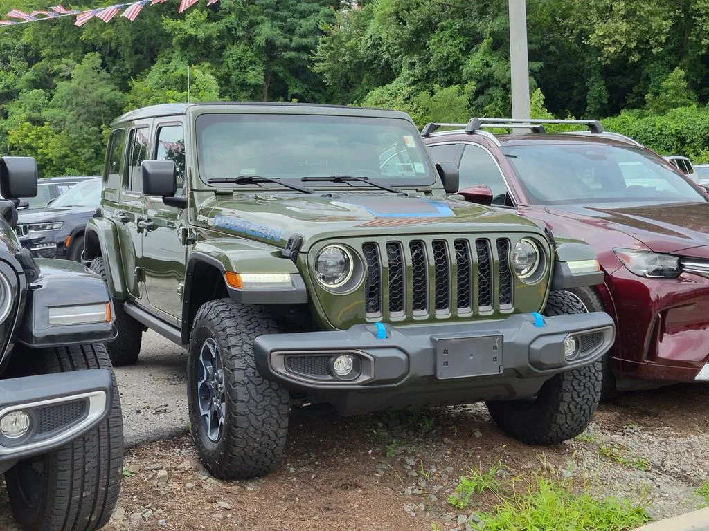 Used 2023 Green Jeep Rubicon 4xe image 4