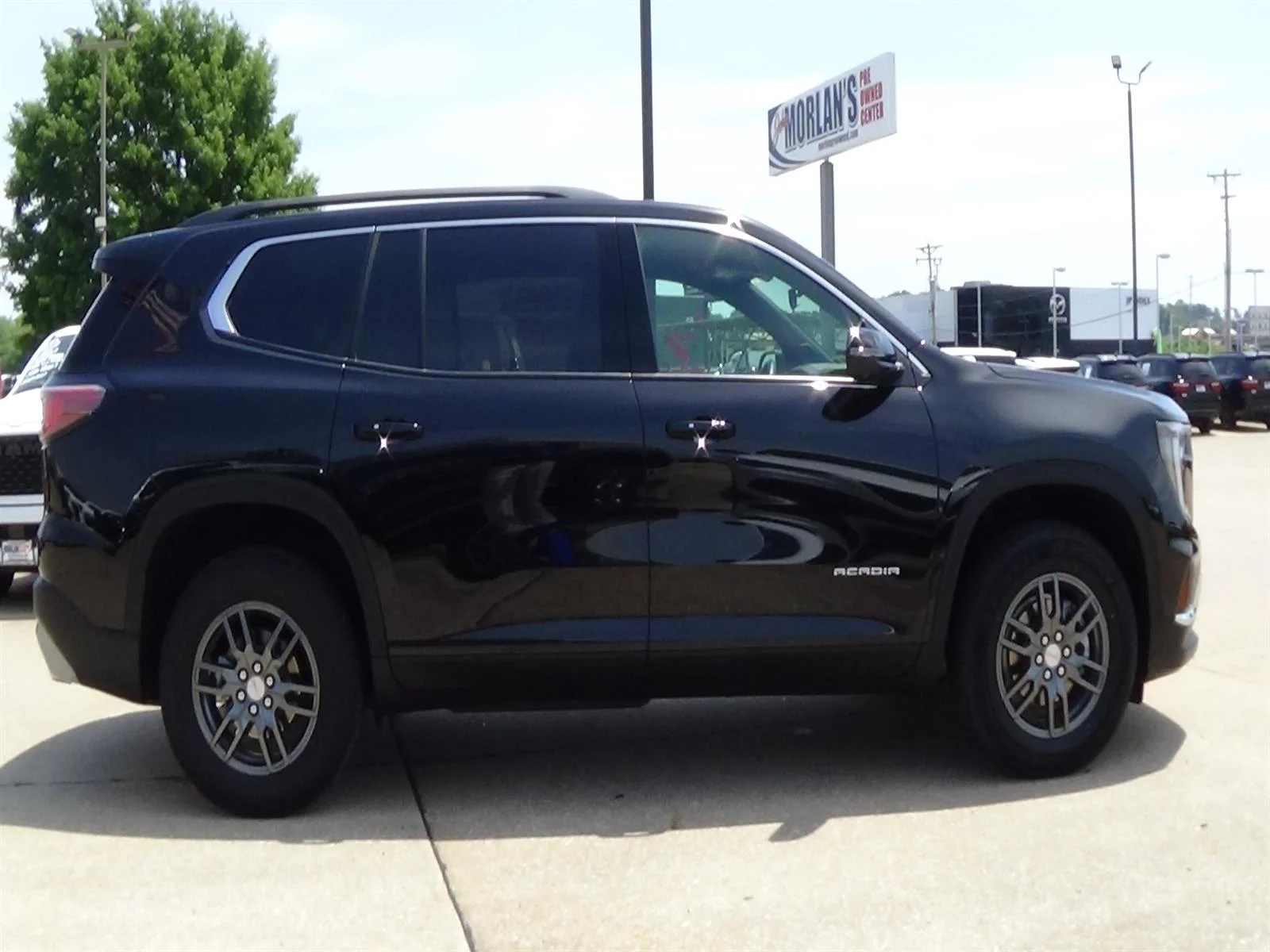 Used 2025 Ebony Twilight Metallic (gb8) GMC Elevation image 5