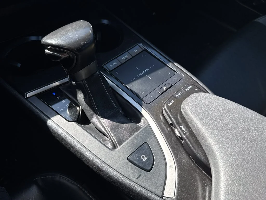 Used 2019 White Lexus 200 Base image 27