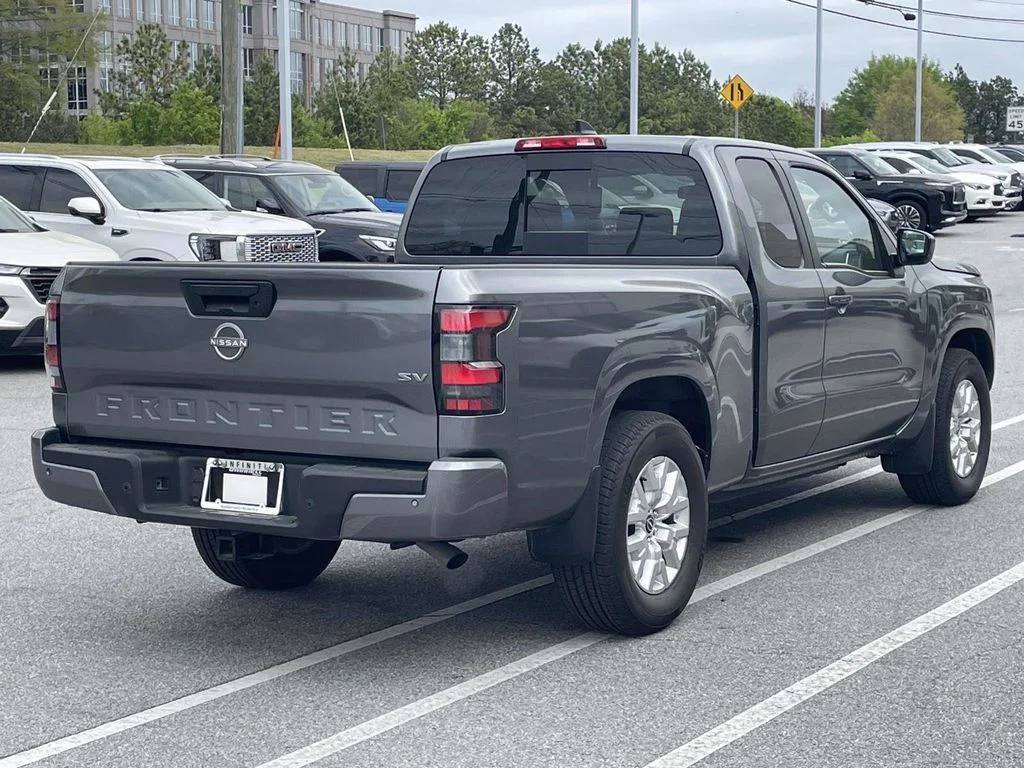 Used 2024 Gray Nissan SV image 4