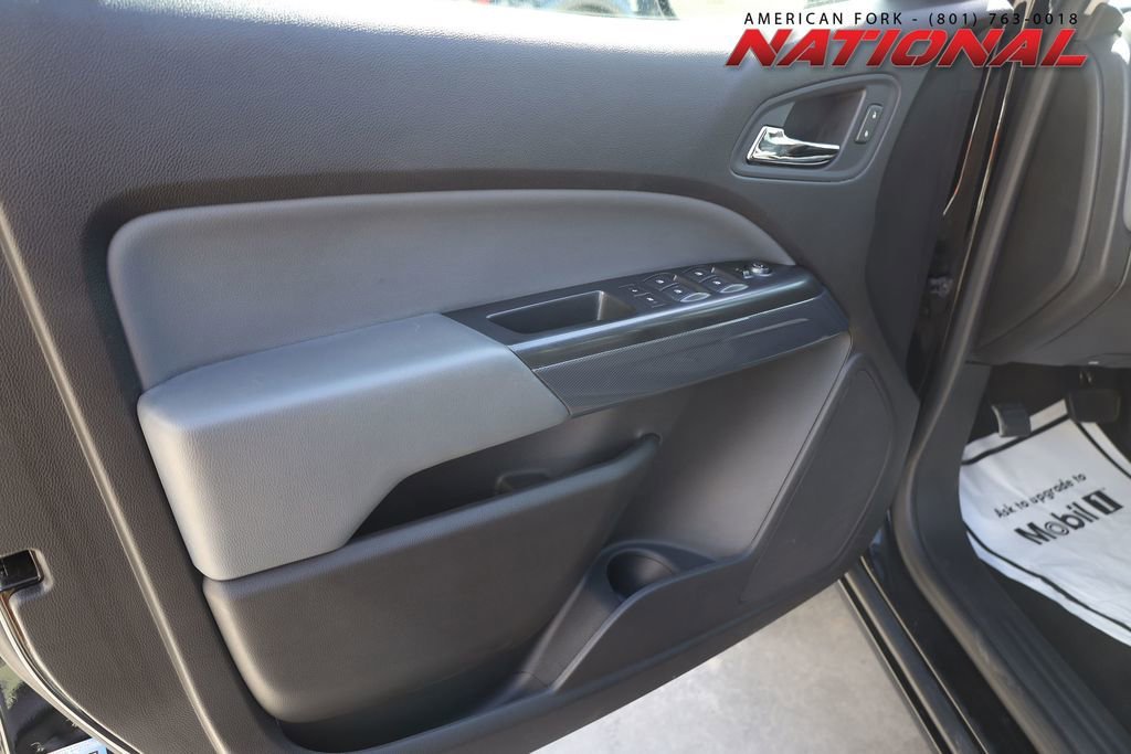 Used 2018 Black Chevrolet 4WD Z71 image 10