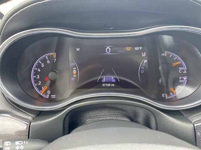 Used 2021 White Jeep Overland image 17