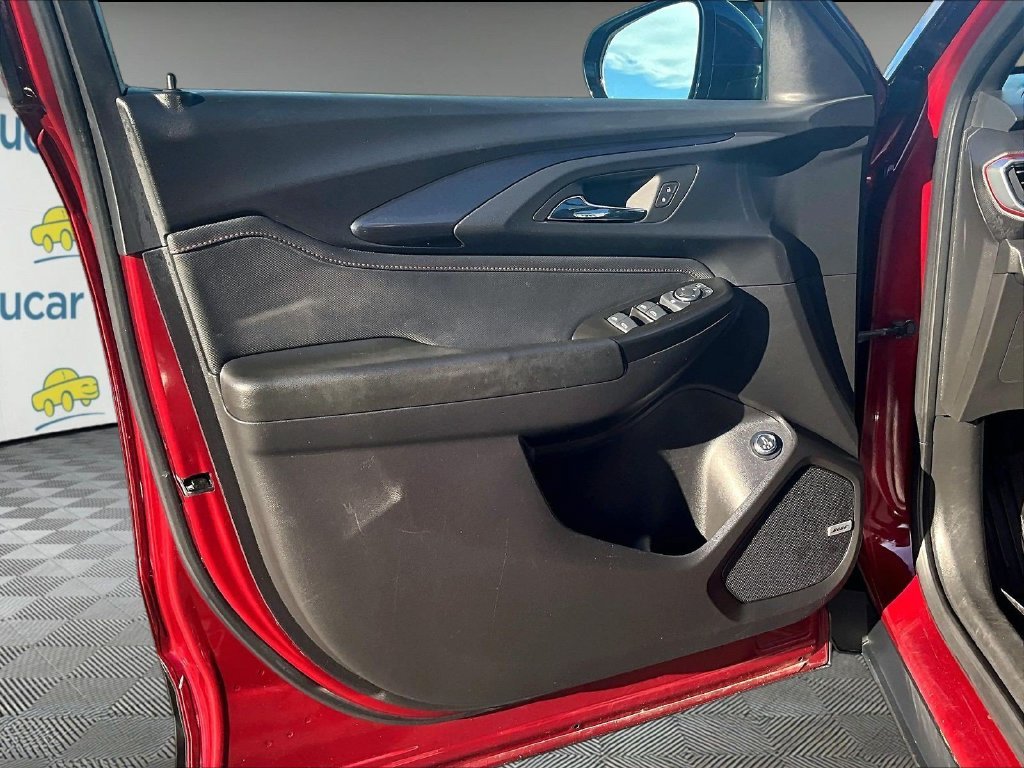 Used 2023 Red Chevrolet RS image 9