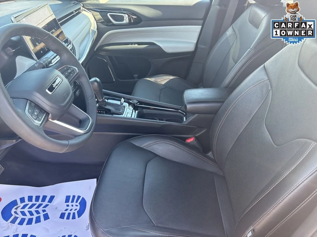Used 2023 Gray Jeep Limited image 16