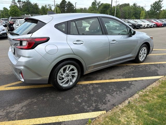 Used 2025 Silver Subaru Base image 5