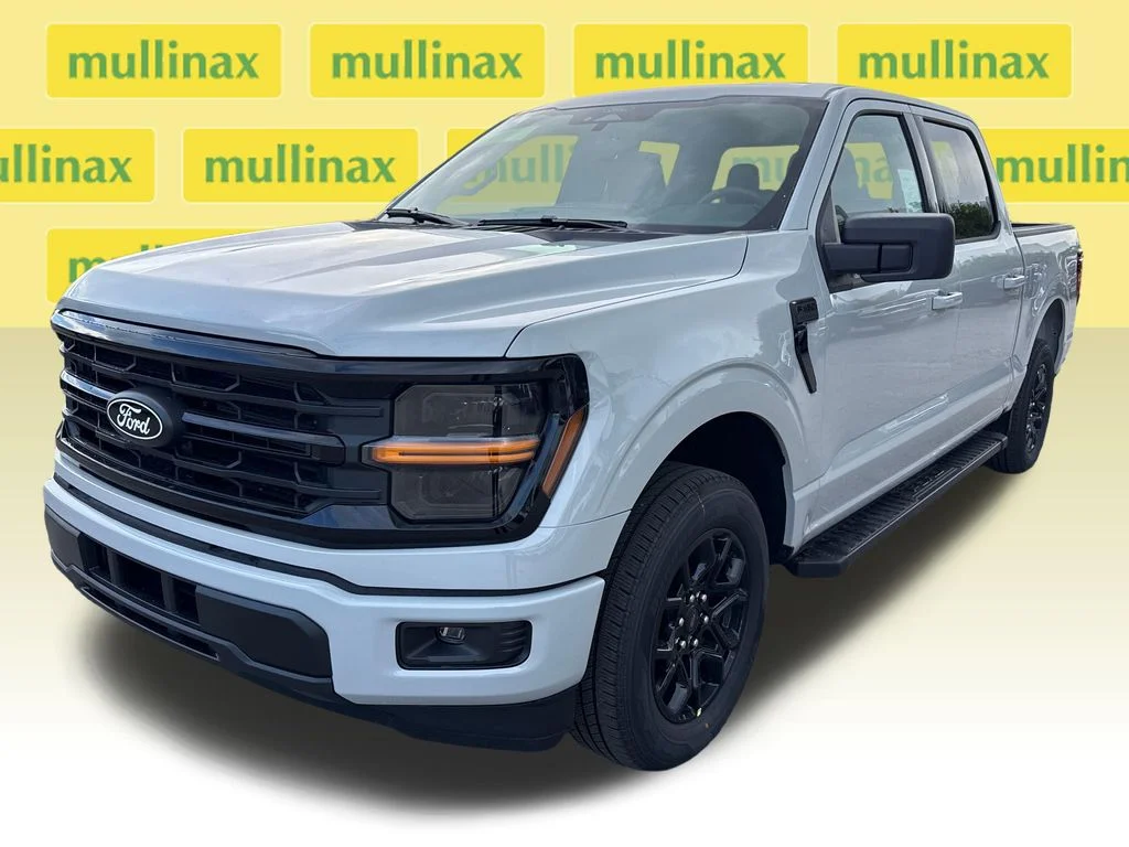 New 2026 White Ford XLT image 16