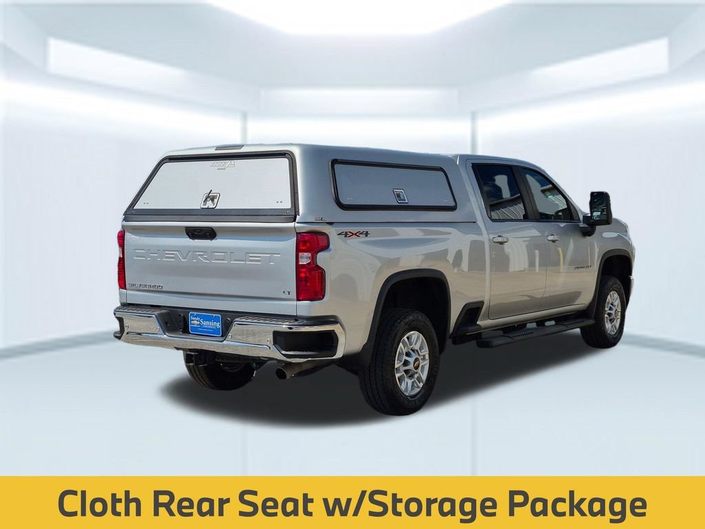 Used 2022 Silver Ice Metallic Chevrolet LT image 6
