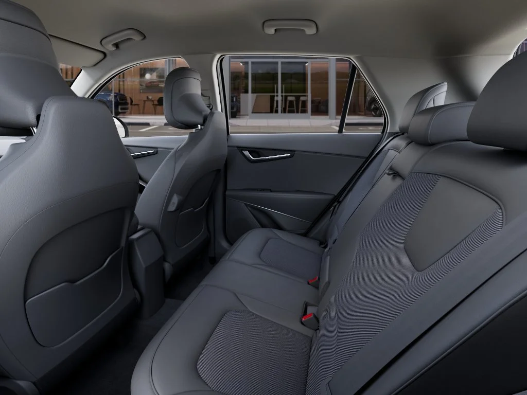 New 2027 Ivory Silver Kia S image 18
