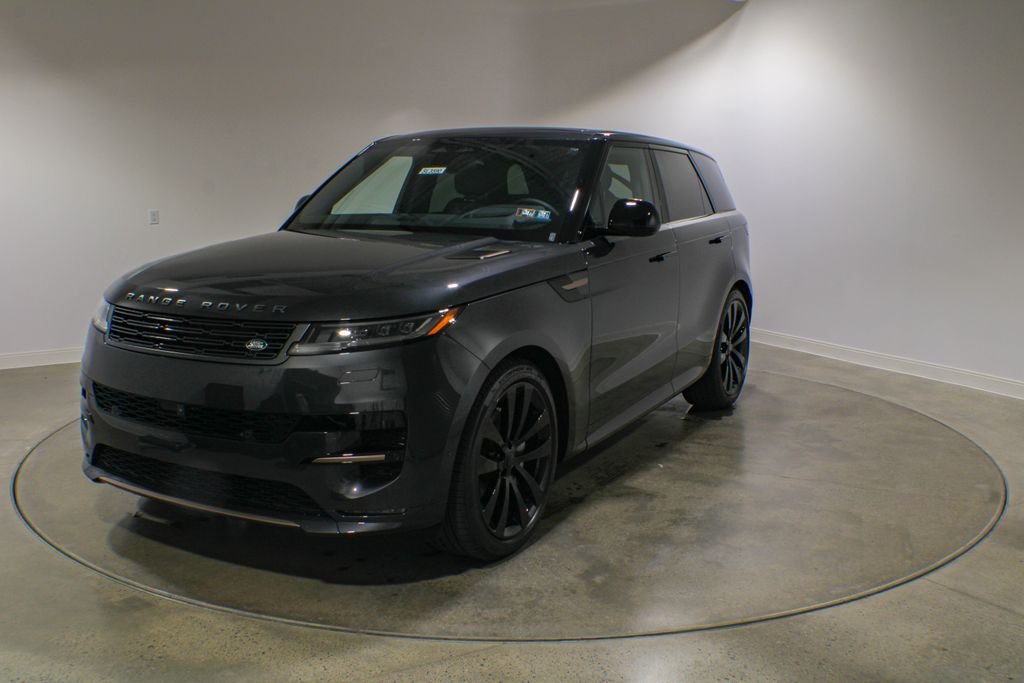 New 2026 Carpathian Grey Land Rover Dynamic SE image 1