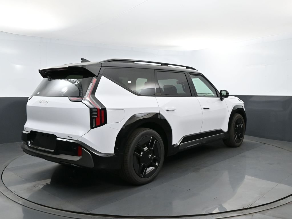 New 2026 Glacial White Pearl / Black Ro Kia GT-Line AWD image 25