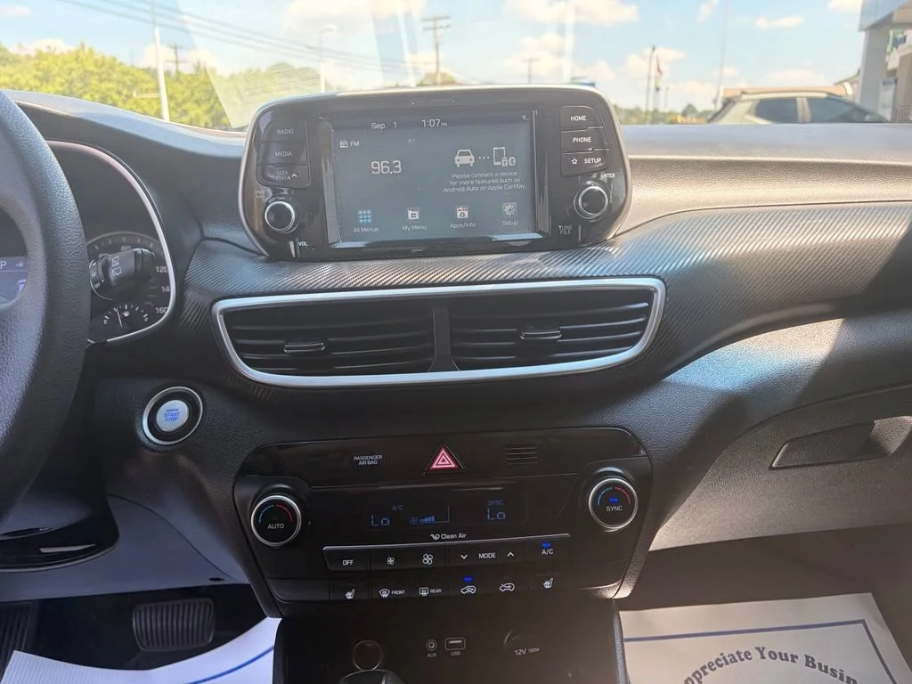 Used 2021 Aqua Blue Hyundai SEL image 16