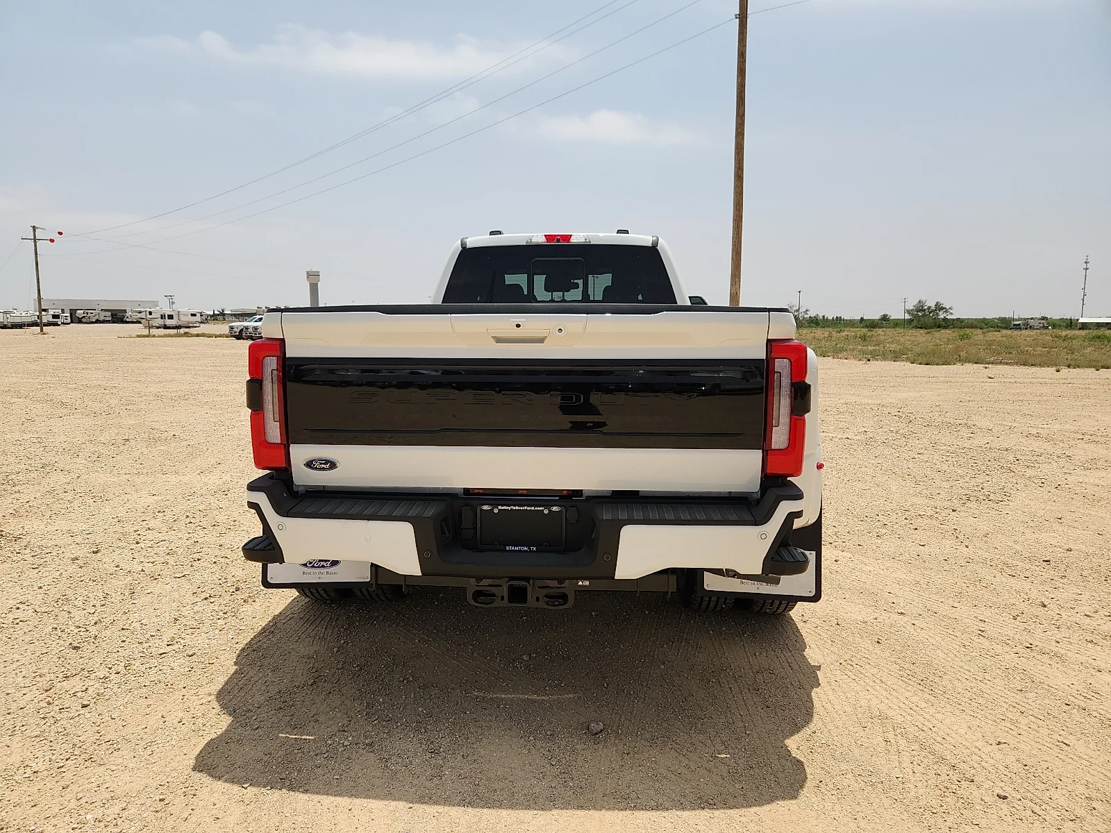 New 2026 Star White Metallic Tri-Coat Ford F-350® Platinum® image 6
