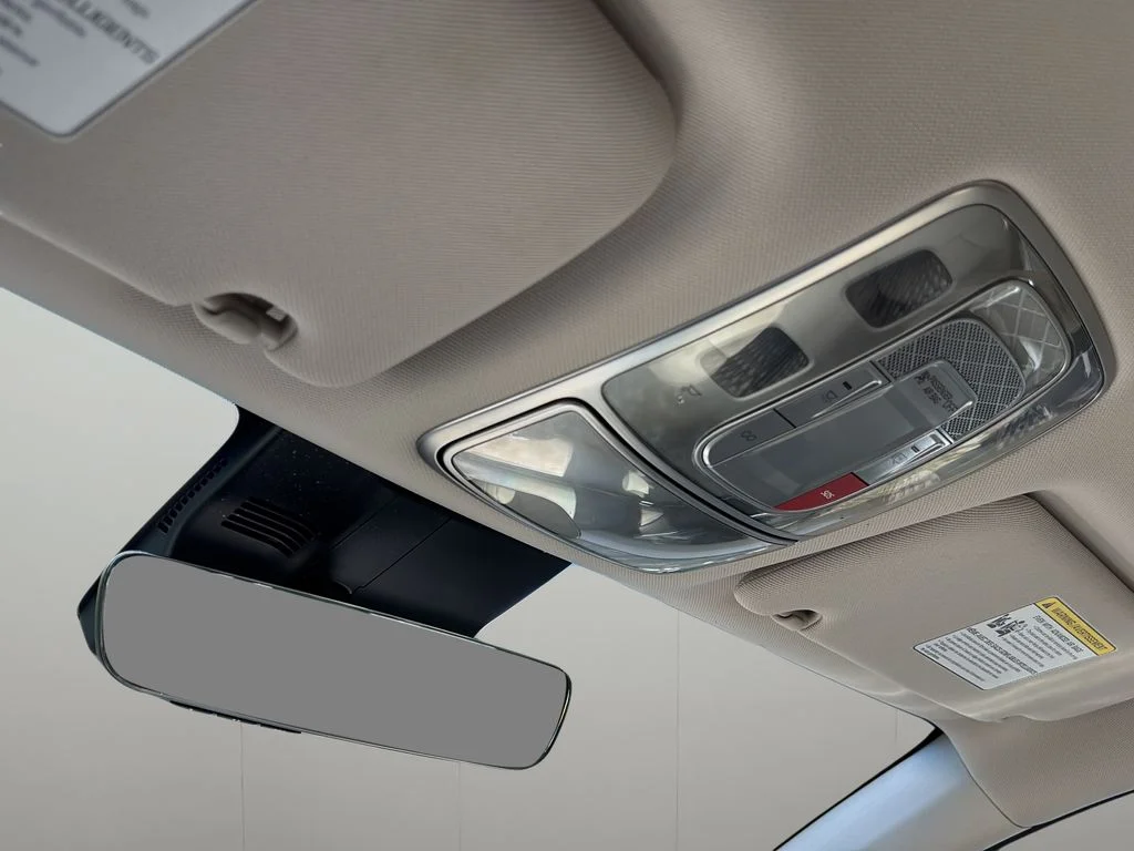 2025 GENESIS GV70 Standard - Photo 31