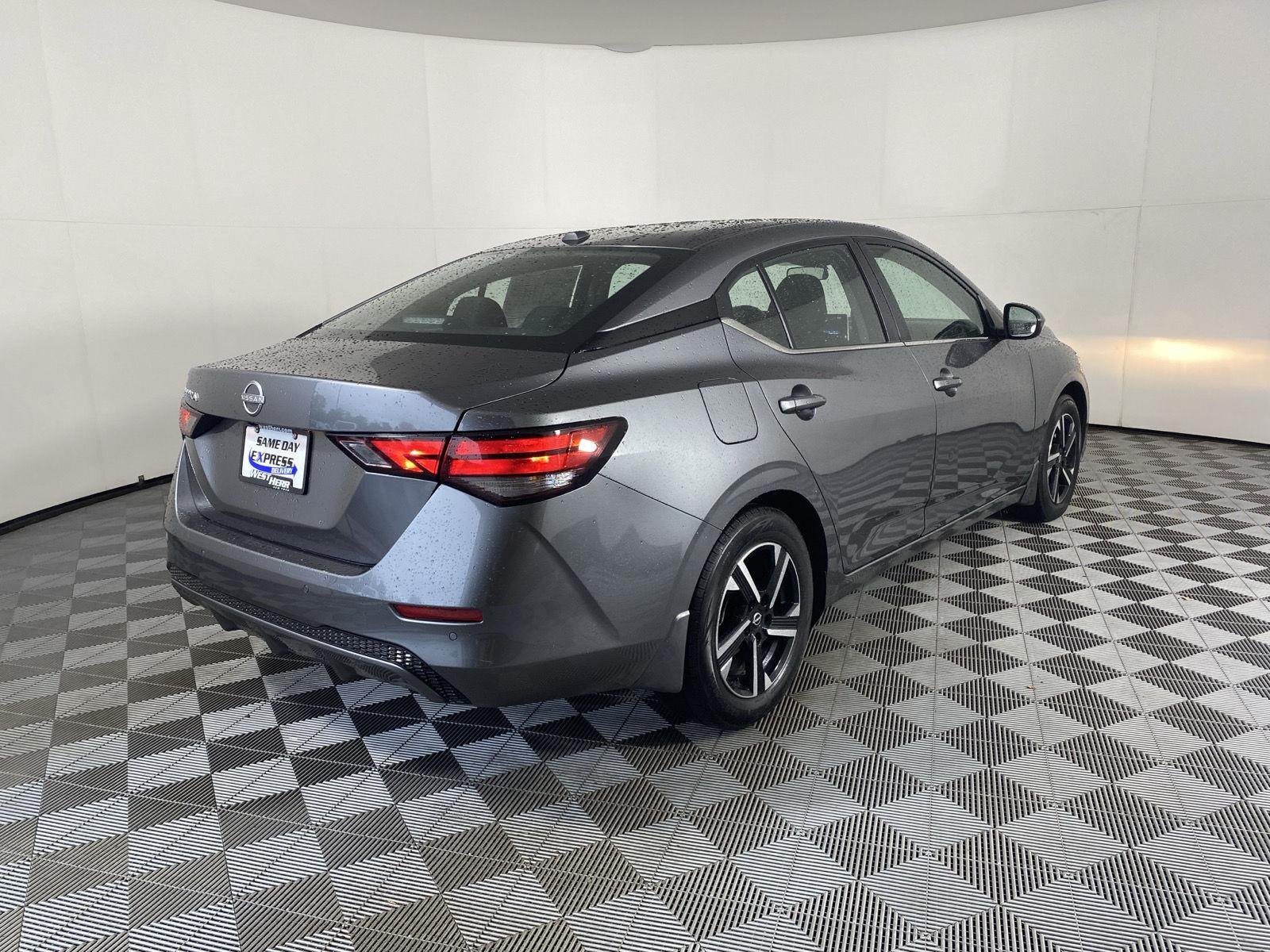 Used 2025 Gun Metallic Nissan SV image 8