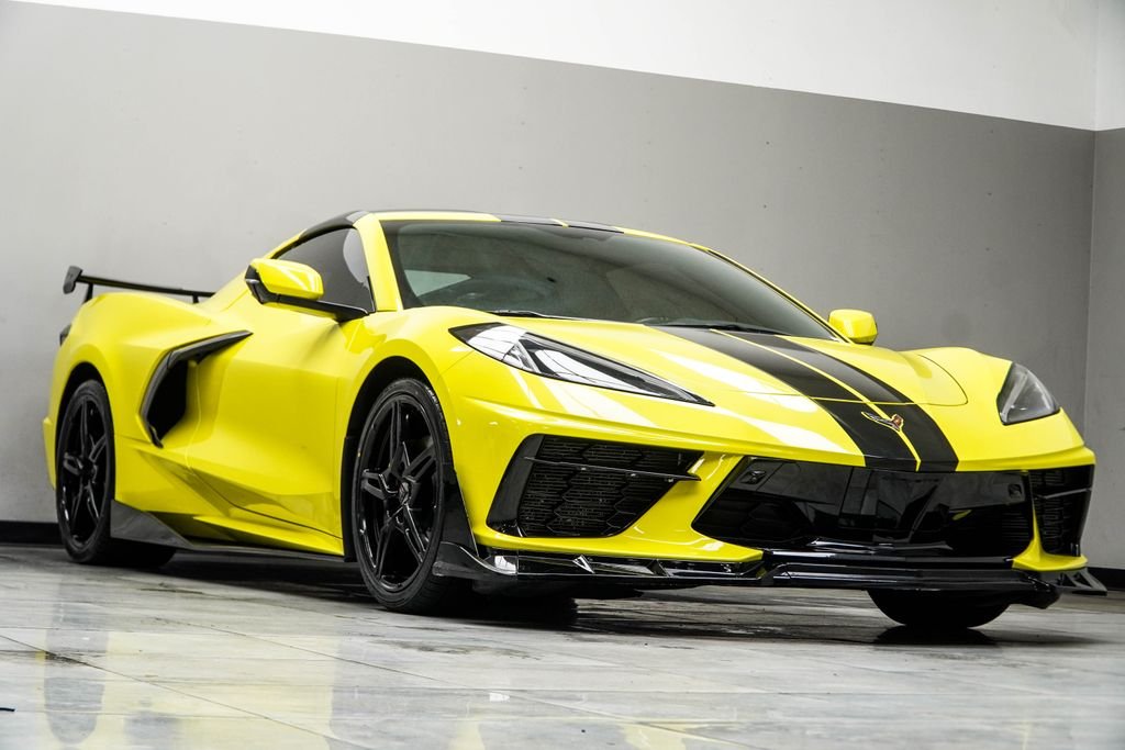 Used 2020 Yellow Chevrolet Stingray image 4