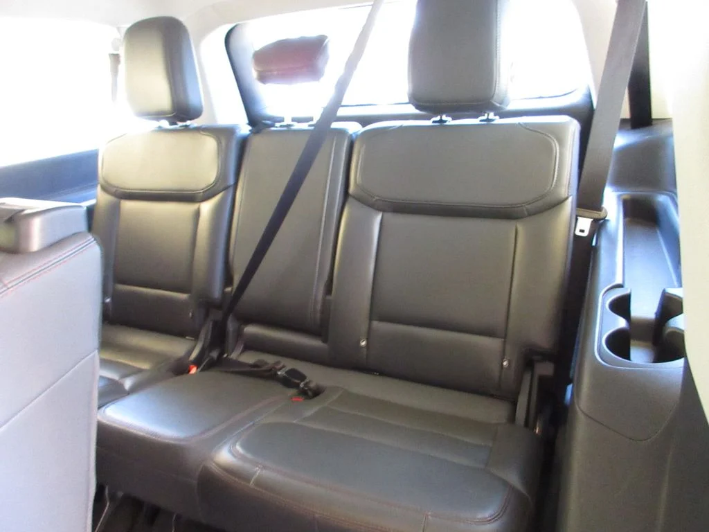 Certified Used 2025 Space Silver Ford Active image 24