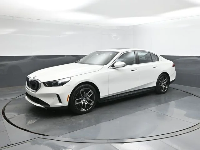 2026 BMW i5 eDrive40 Sedan's photo