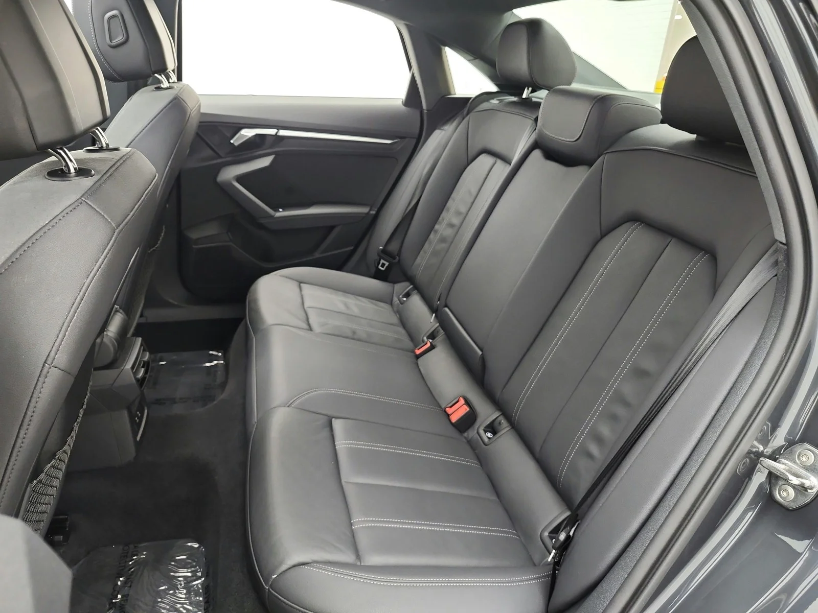 Used 2023 Manhattan Gray Metallic Audi Premium image 13