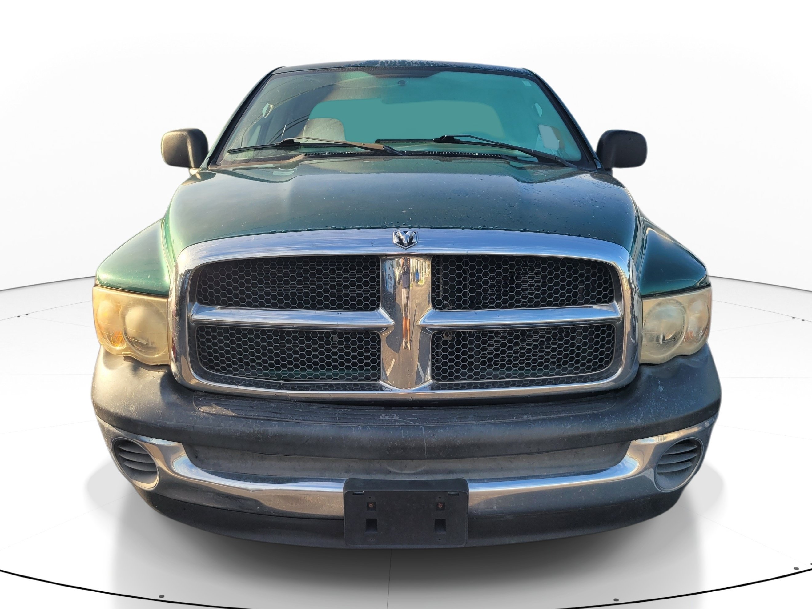 Used 2003  Dodge ST image 2