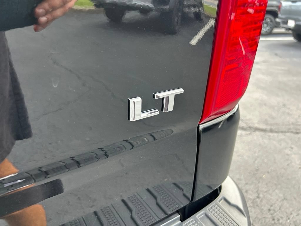 New 2026 Black Chevrolet LT image 13