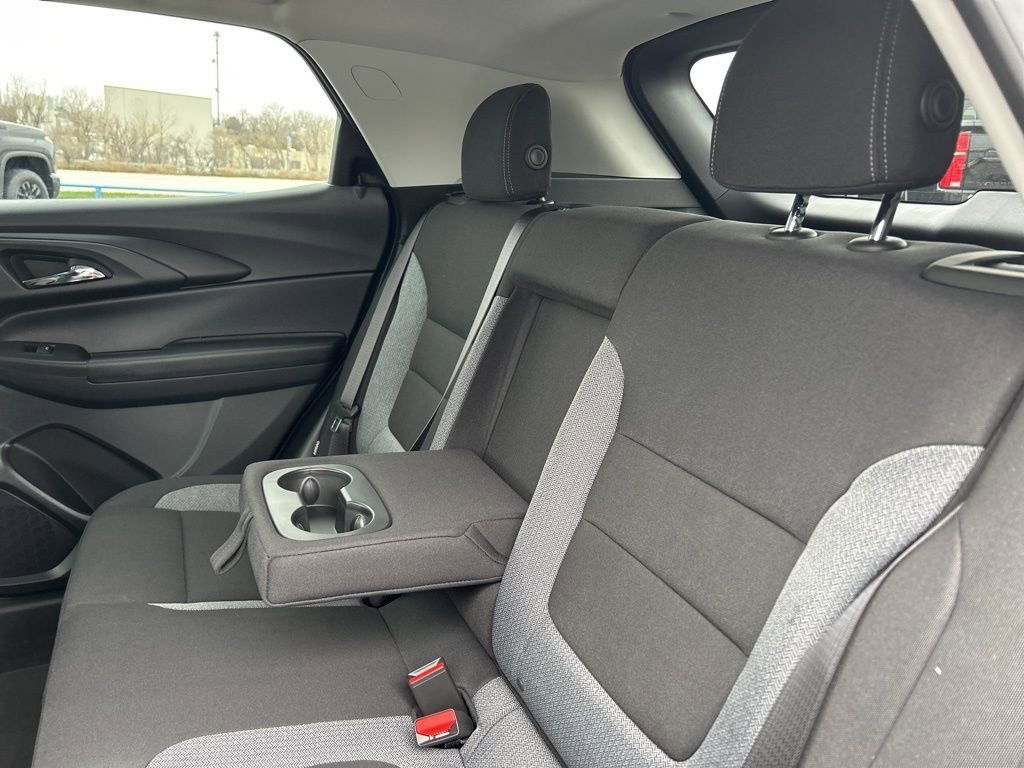New 2026 Mosaic Black Metallic Chevrolet LT image 40