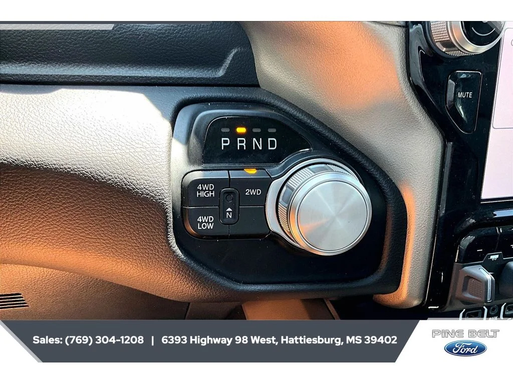 Used 2023 Pearl White Ram Laramie image 22