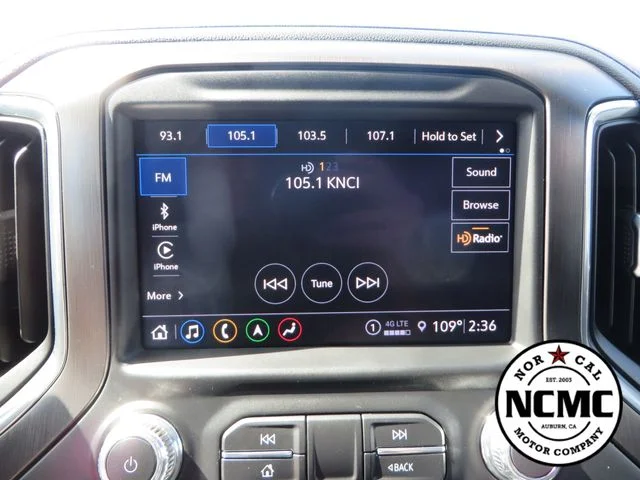Used 2021 Black GMC AT4 image 31