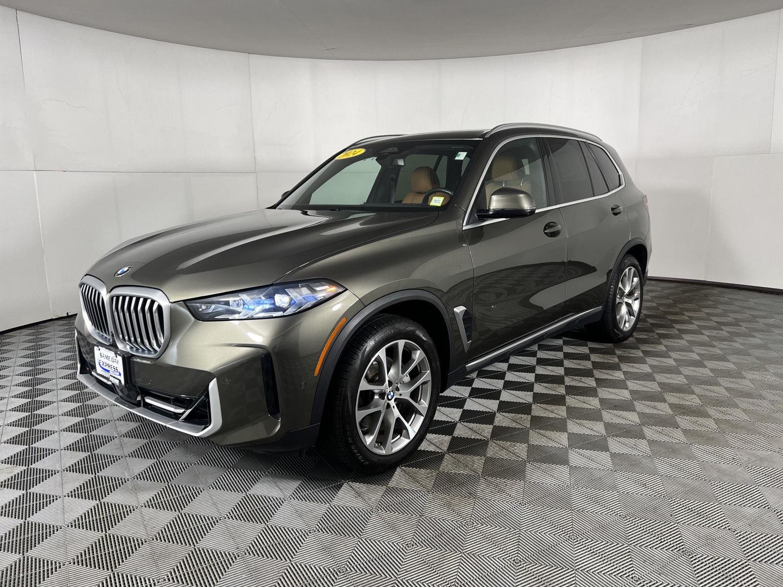 Used 2024 Manhattan Green Metallic BMW xDrive40i image 19