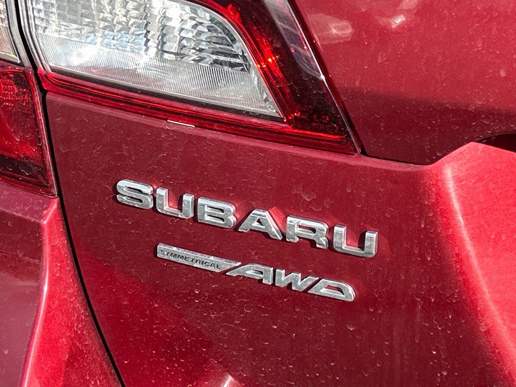 Used 2015 Venetian Red Pearl Subaru 3.6R image 9